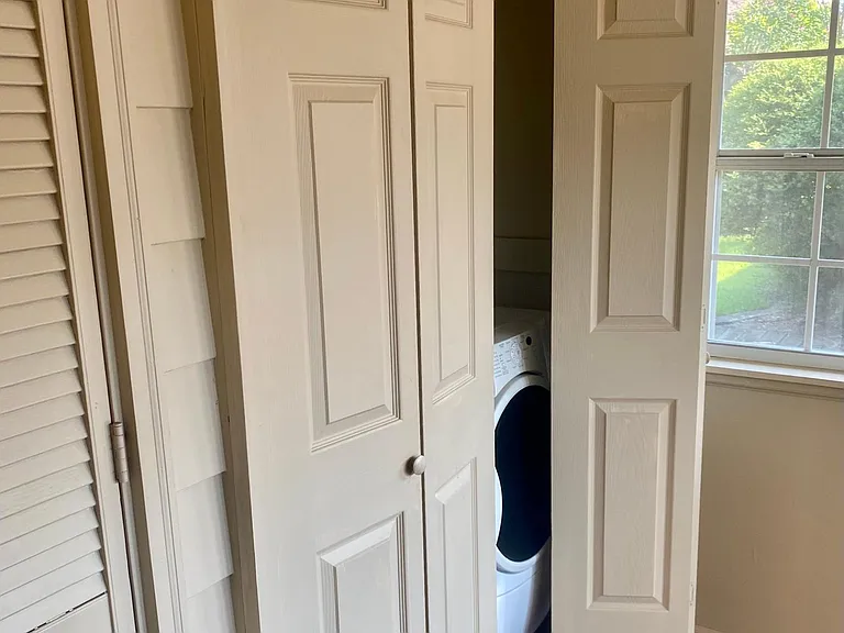 10765 Misty Vale Ave — Photo 11