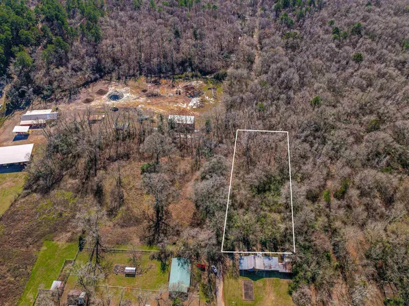 N Barron St, Rusk, TX 75785