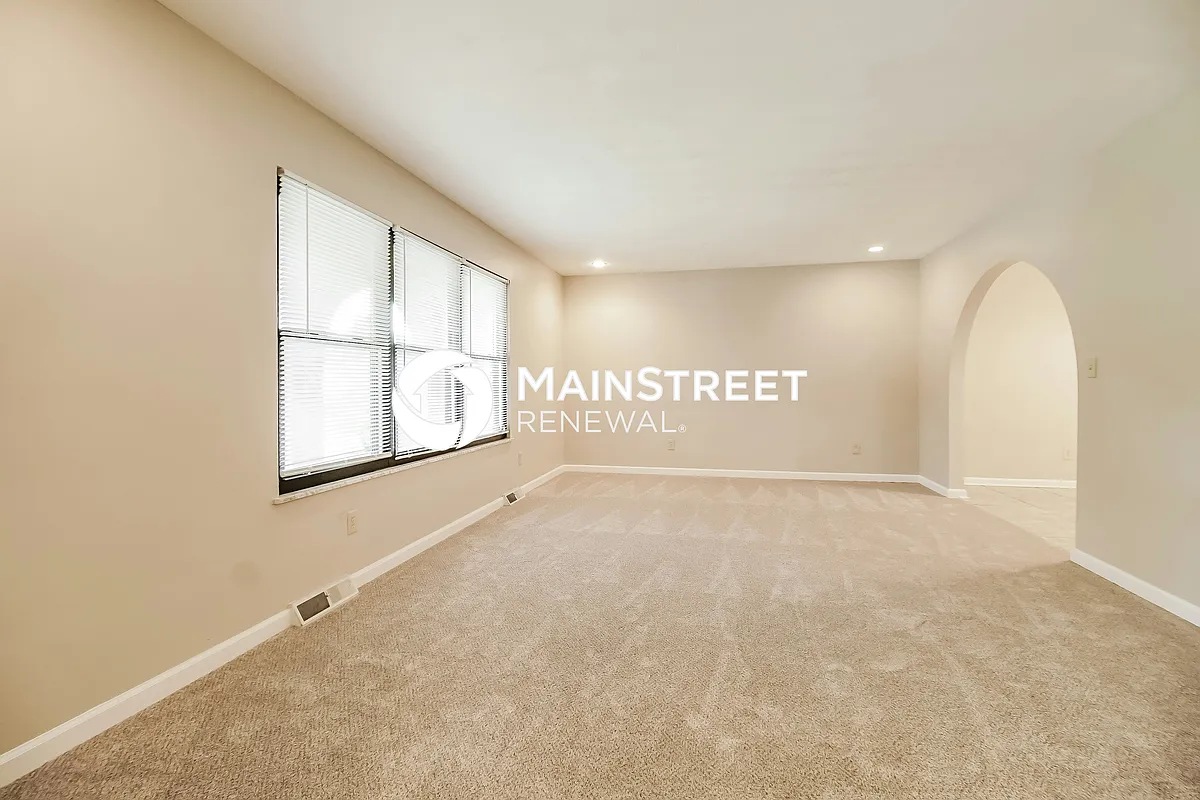 Living Room - 1889 Birkdale Dr