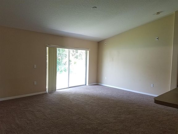 3rd image of 520 Gull Dr