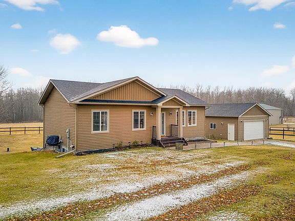 5th image of 55108 Range Rd #15