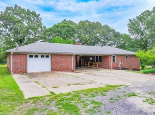 427 Morrison Rd, Arkadelphia, AR 71923