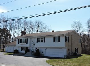 432 Sowams Rd, Barrington, RI 02806