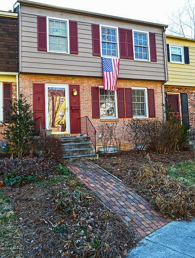 1st image of 111 Sherwood Ct