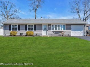 553 California Ave, Brick, NJ 08724