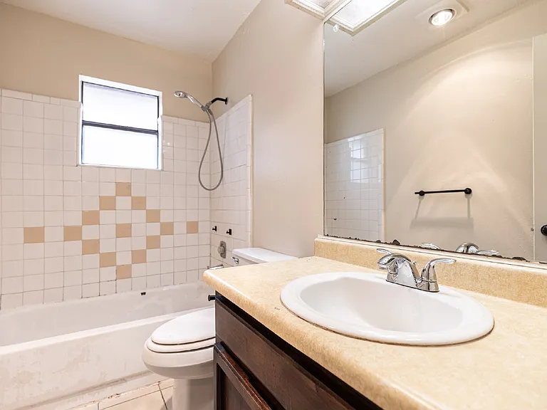 7750 Crooked Road St — Photo 23