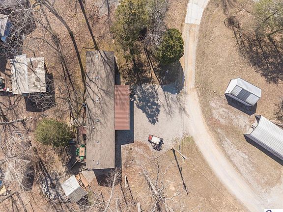 3rd image of 114 Birch Ln