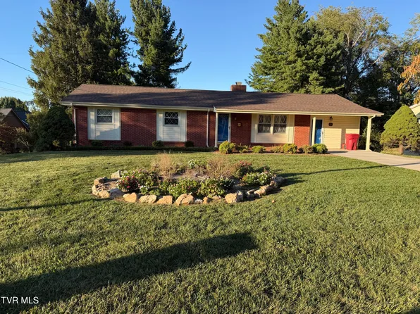 201 Brown Ave, Johnson City, TN 37601