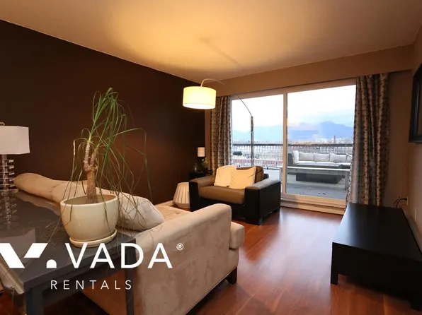 756 Great Northern Way #709, Vancouver, BC V5T 1E4