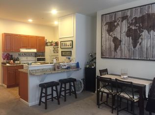 735 Walnut St #1, Philadelphia, PA 19106