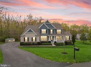9959 Summerwood Dr, Manassas, VA
