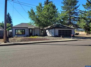 648 SW Arthur St, McMinnville, OR 97128