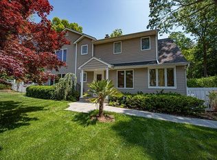 136 Herod Point Rd, Wading River, NY 11792