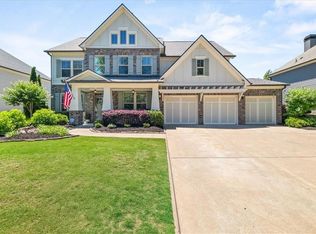 337 Spotted Ridge Cir, Woodstock, GA 30188