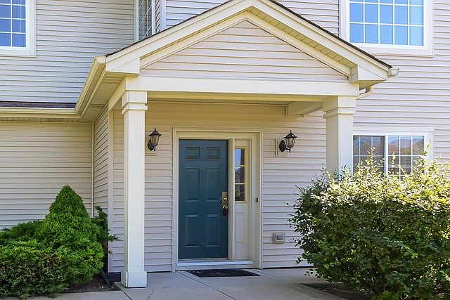 1st image of 63 E Haines Dr