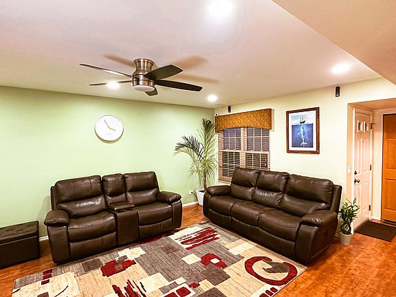 3rd image of 2336 Highland Ct
