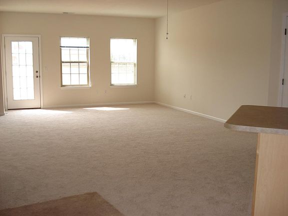 Spacious livingroom with tons of natural light