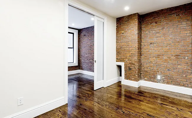 Rented by Douglas Elliman | media 24