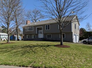 136 Bramblebush Rd, Stoughton, MA 02072