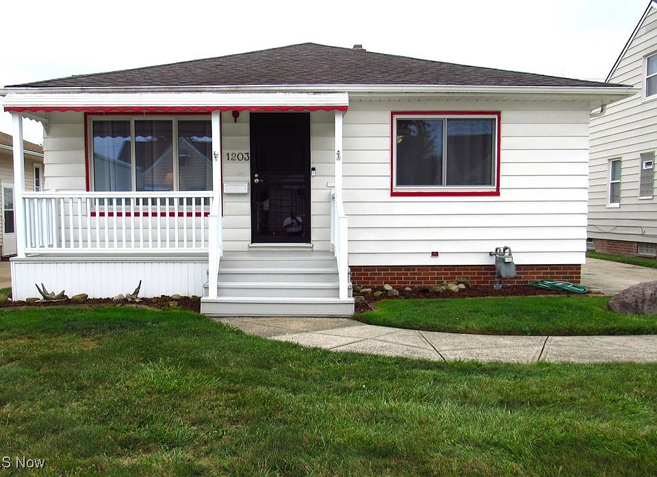 1st image of 1203 Parkleigh Dr