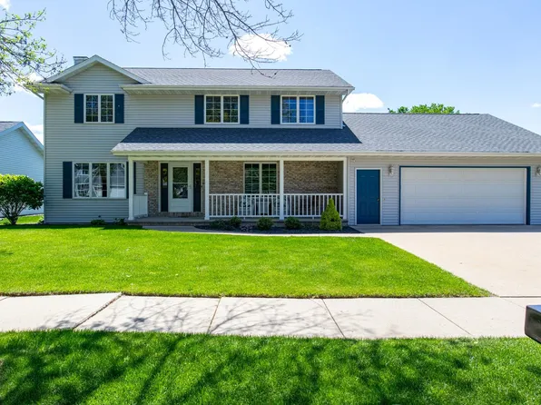 1409 E Wyndmere Dr, Appleton, WI 54913