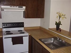 2nd image of 3420 Kindred Ave