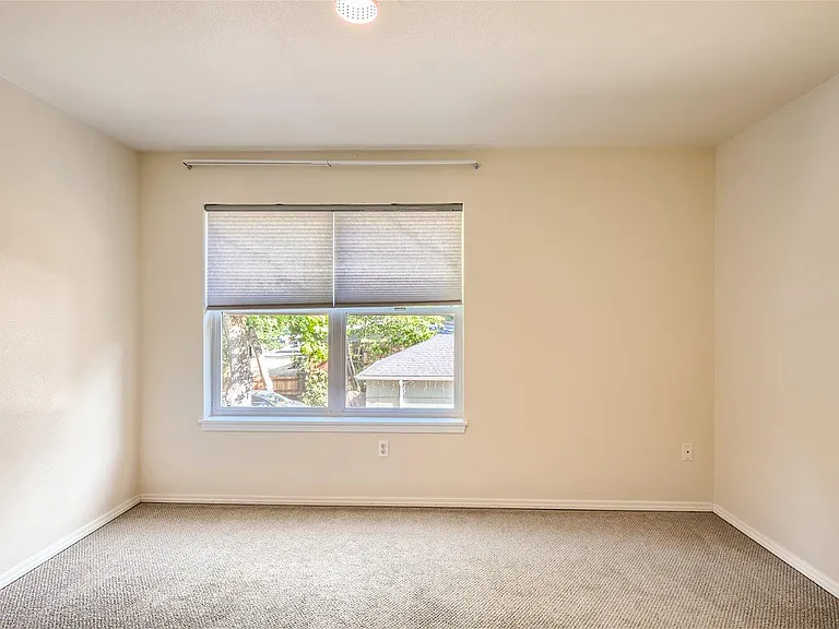 3410 SE 116th Ave #C — Photo 5