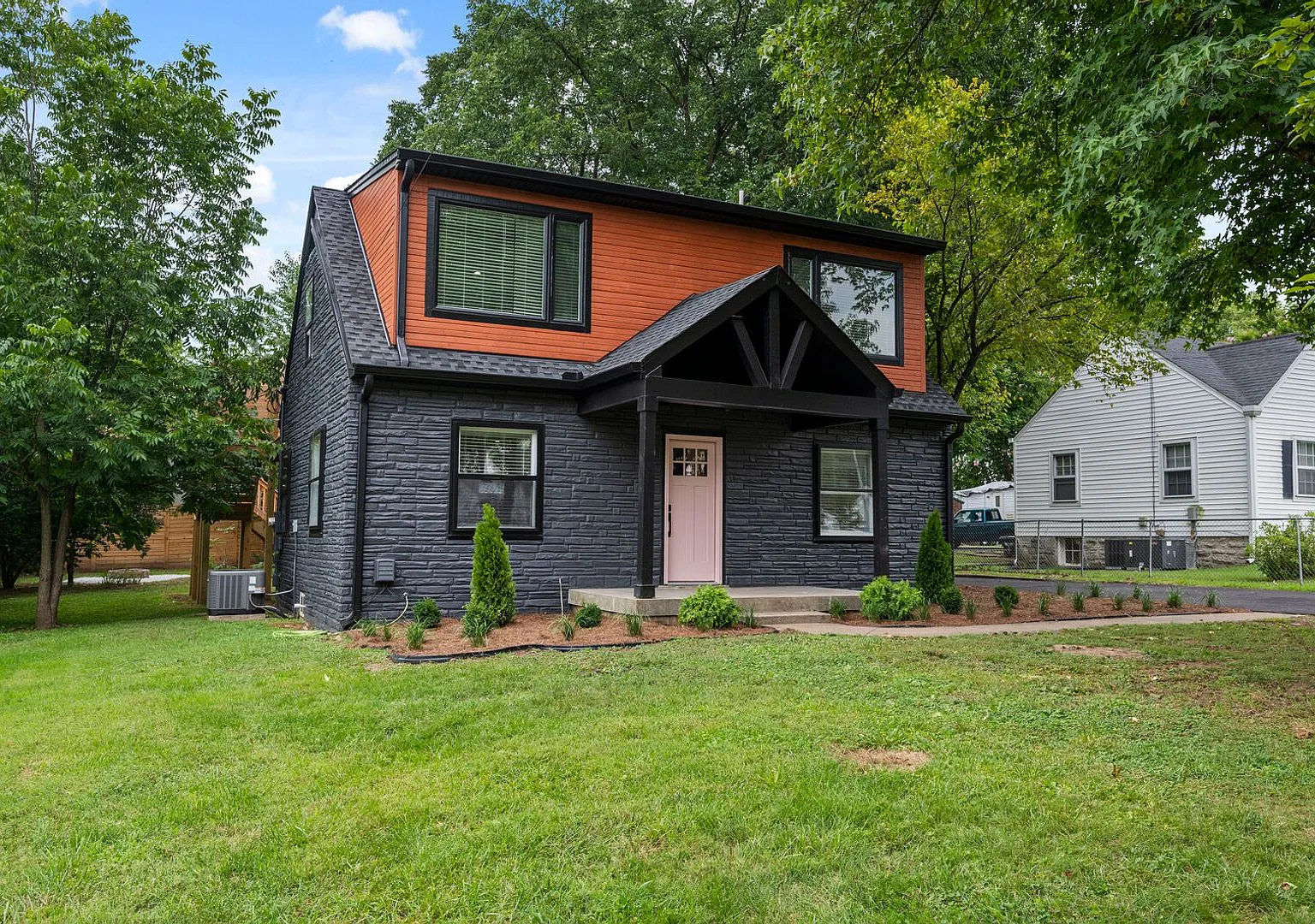 Coming soon to Nashville 3bedroom/2bathroom — Photo 1