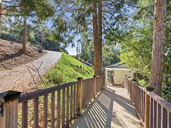 3rd image of 20746 Ponderosa Way