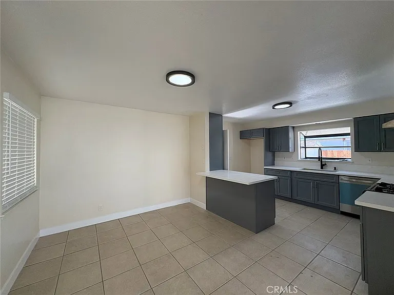 13233 E End Ave #FRONT — Photo 5