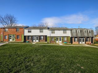 135 Roberta Jean Ave, Littlestown, PA 17340