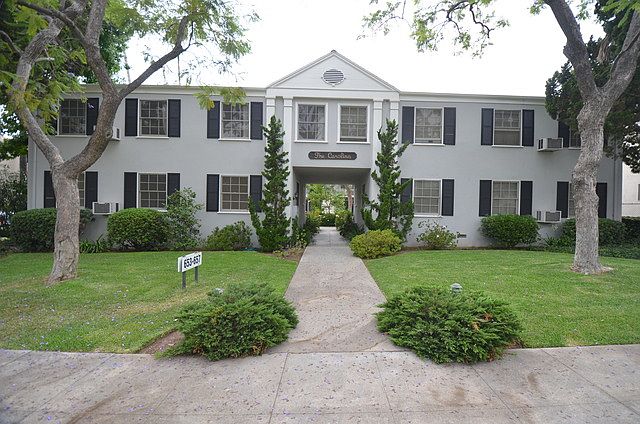 1st image of 653 Orange Grove Ave APT A