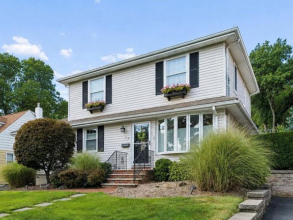 3rd image of 79 Bergen Avenue