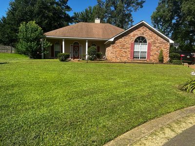 802 Mountain Cv, Byram, MS, 39272