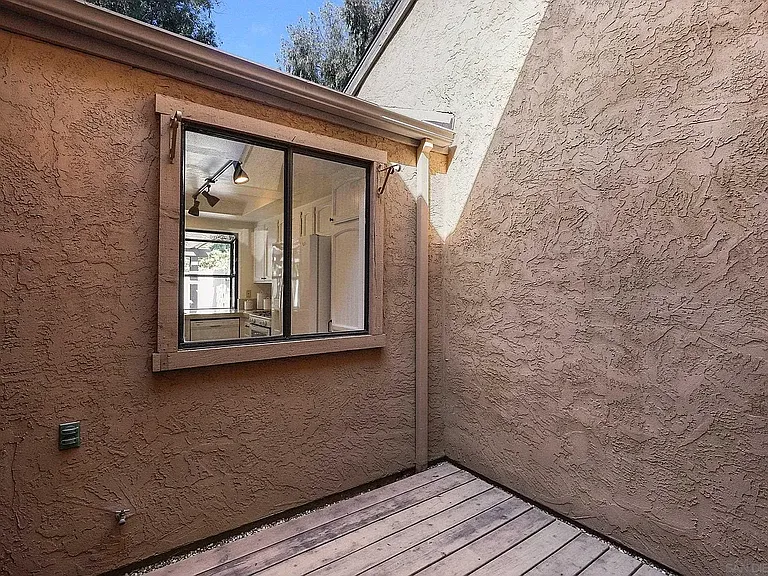 13488 Grain Ln — Photo 26
