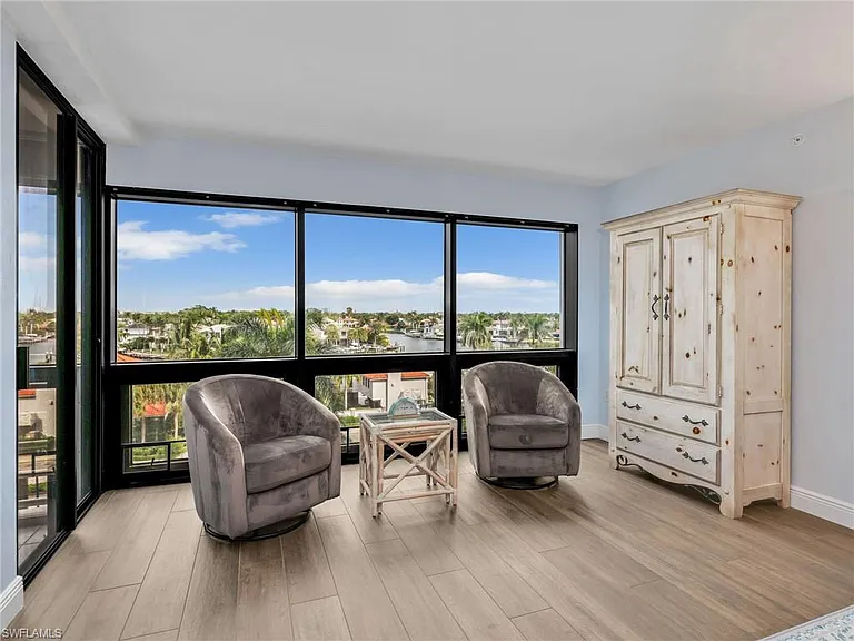 4751 Gulf Shore Blvd N #602 — Photo 11