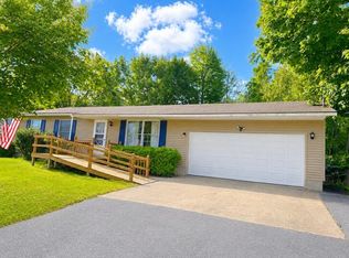 420 Sunset Blvd, Alpena, MI 49707