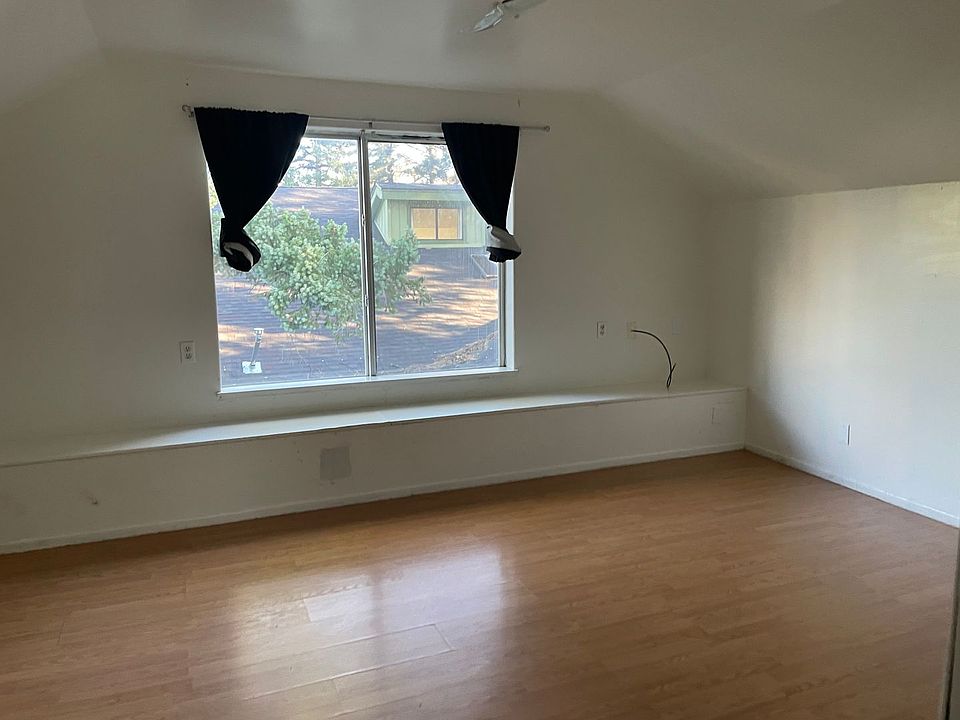 1st image of 321 S Elden St Unit B