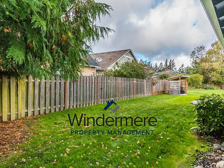 890 NW Haslo Pl — Photo 27