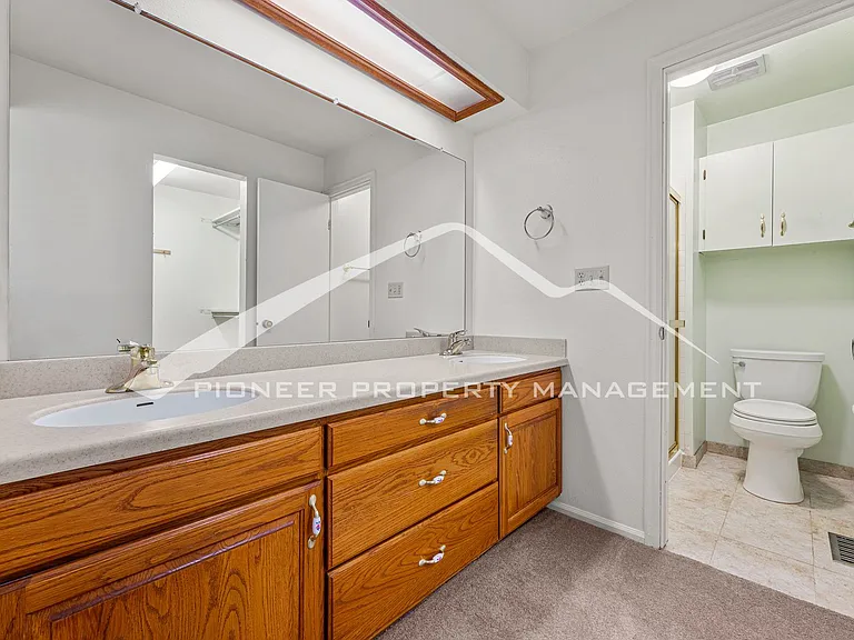 1873 S Owens St — Photo 9