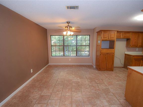 5th image of 1305 Spanish Flower Dr