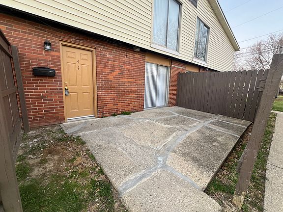 4th image of 1 Columbine Ct APT 2