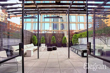 Rented by (Legacy) Elegran