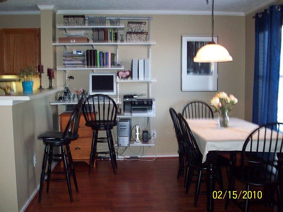 SPACIOUS KITCHEN & BREAKFAST ROOMS