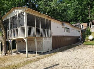 299 Mallard Ln, Garnavillo, IA 52049