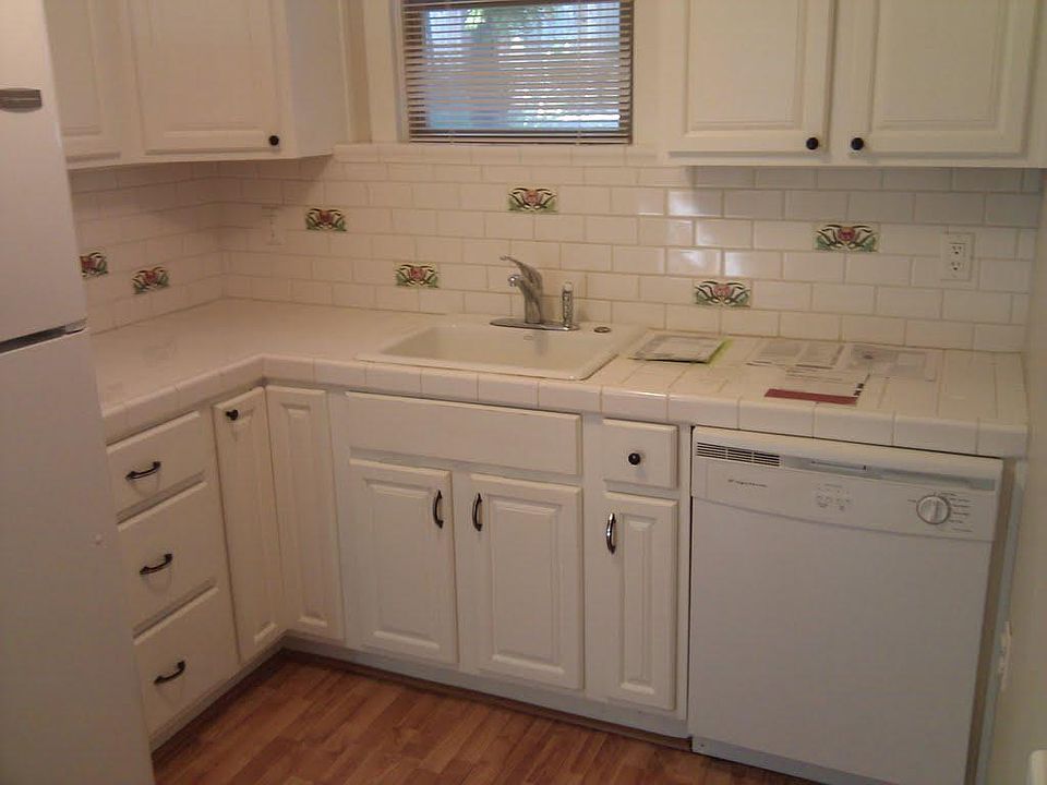 1st image of 440 Ellestad Way