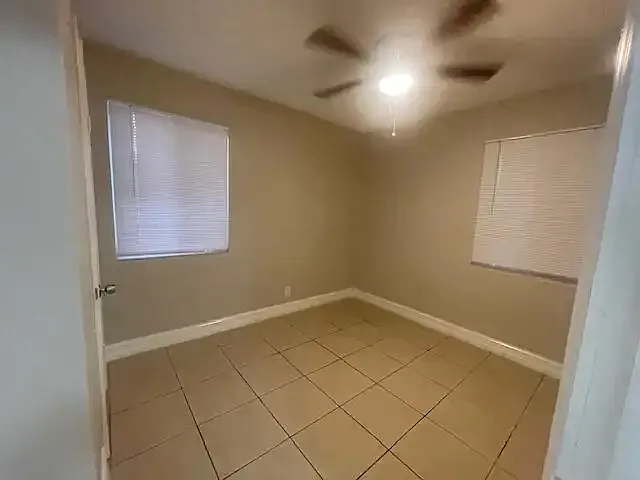 400 Metcalf Ct — Photo 7