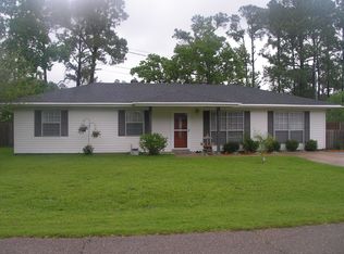 860 Tee St, Biloxi, MS 39532