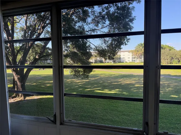 4501 Martinique Way #C2, Coconut Creek, FL 33066