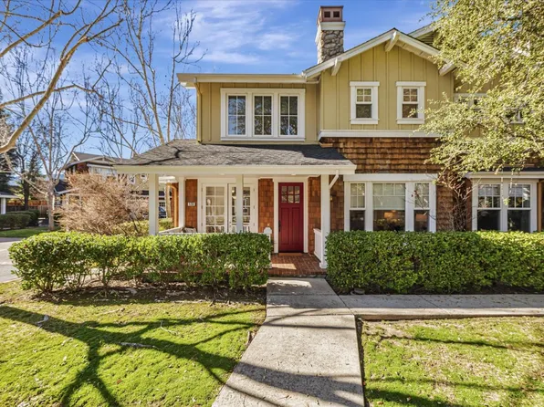 128 Naramore Ln, Los Gatos, CA 95032